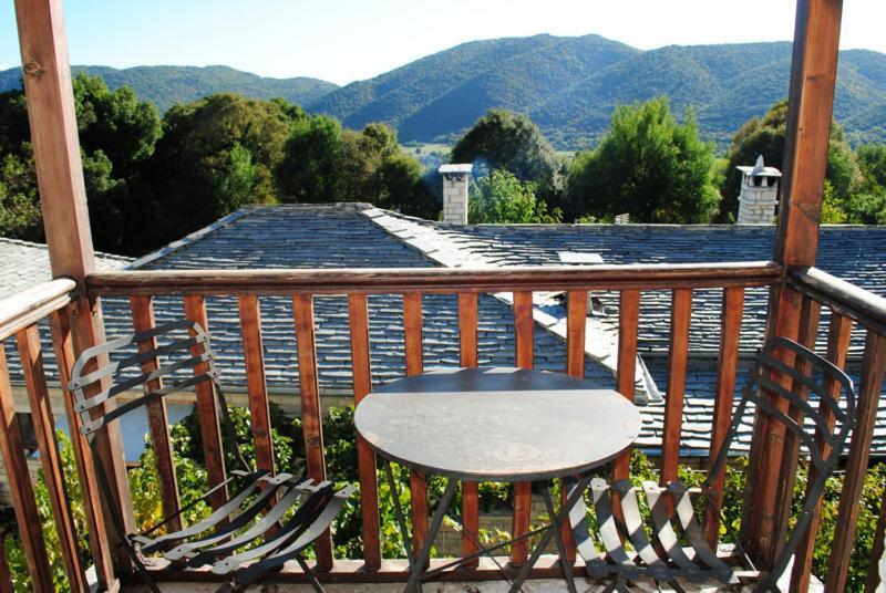 Aloni Guesthouse أنو بيدينا الغرفة الصورة